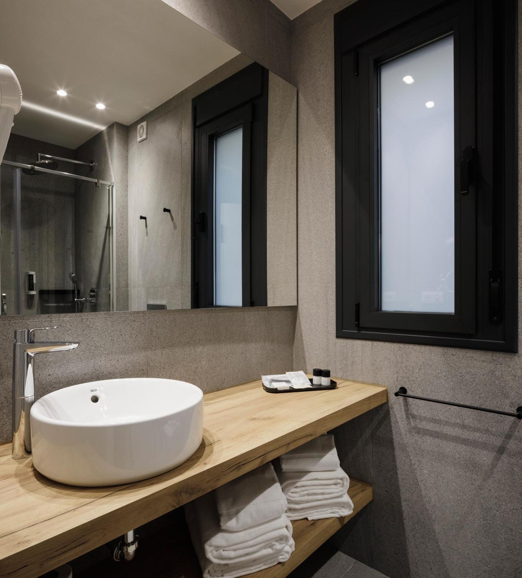 Terra Triana Apartments Sevilla Bagian luar foto