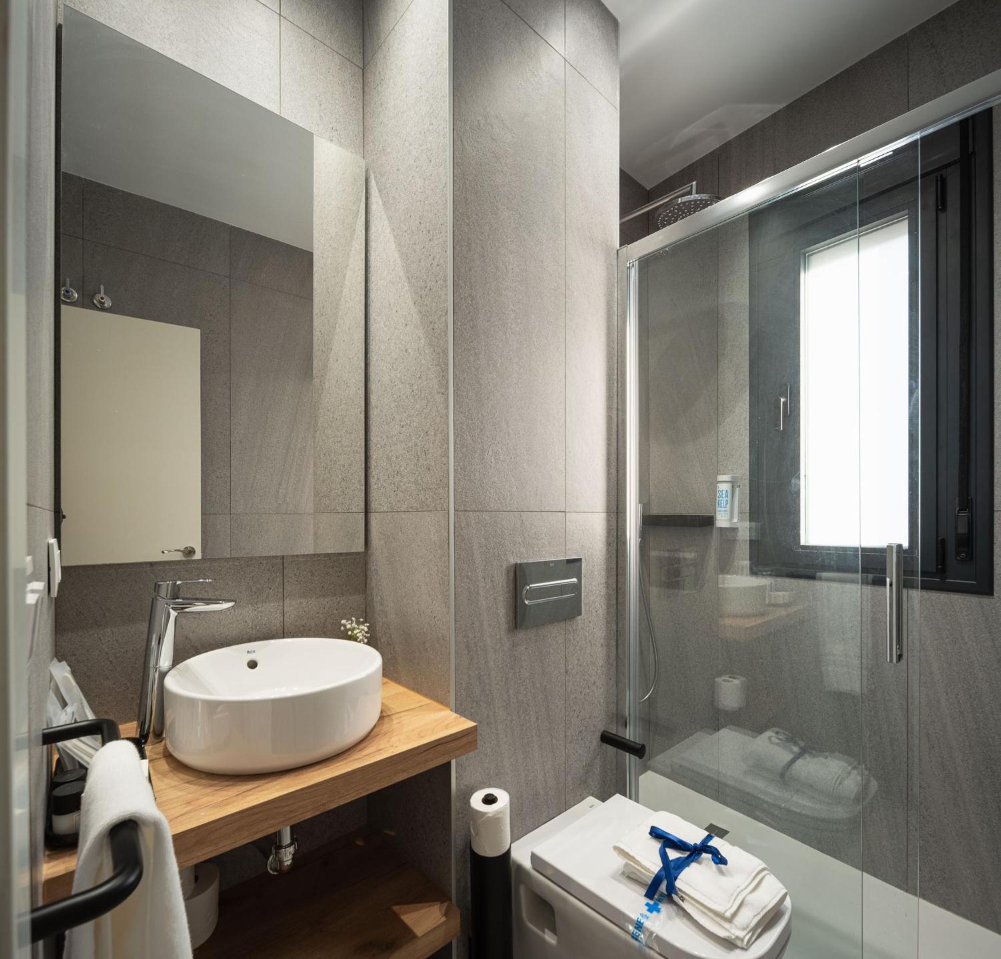 Terra Triana Apartments Sevilla Bagian luar foto