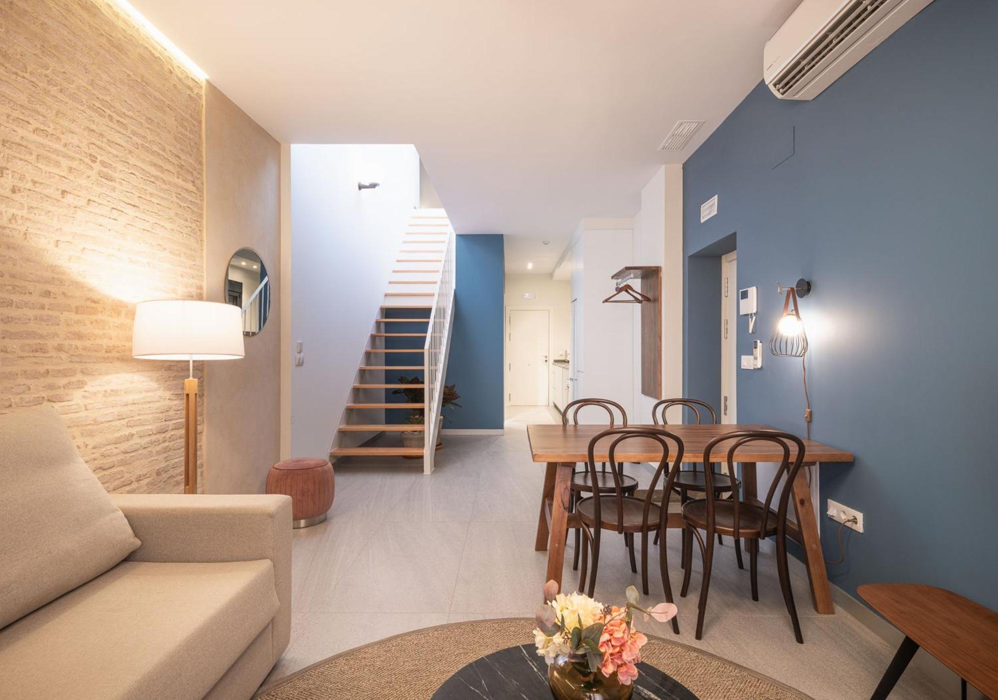 Terra Triana Apartments Sevilla Bagian luar foto