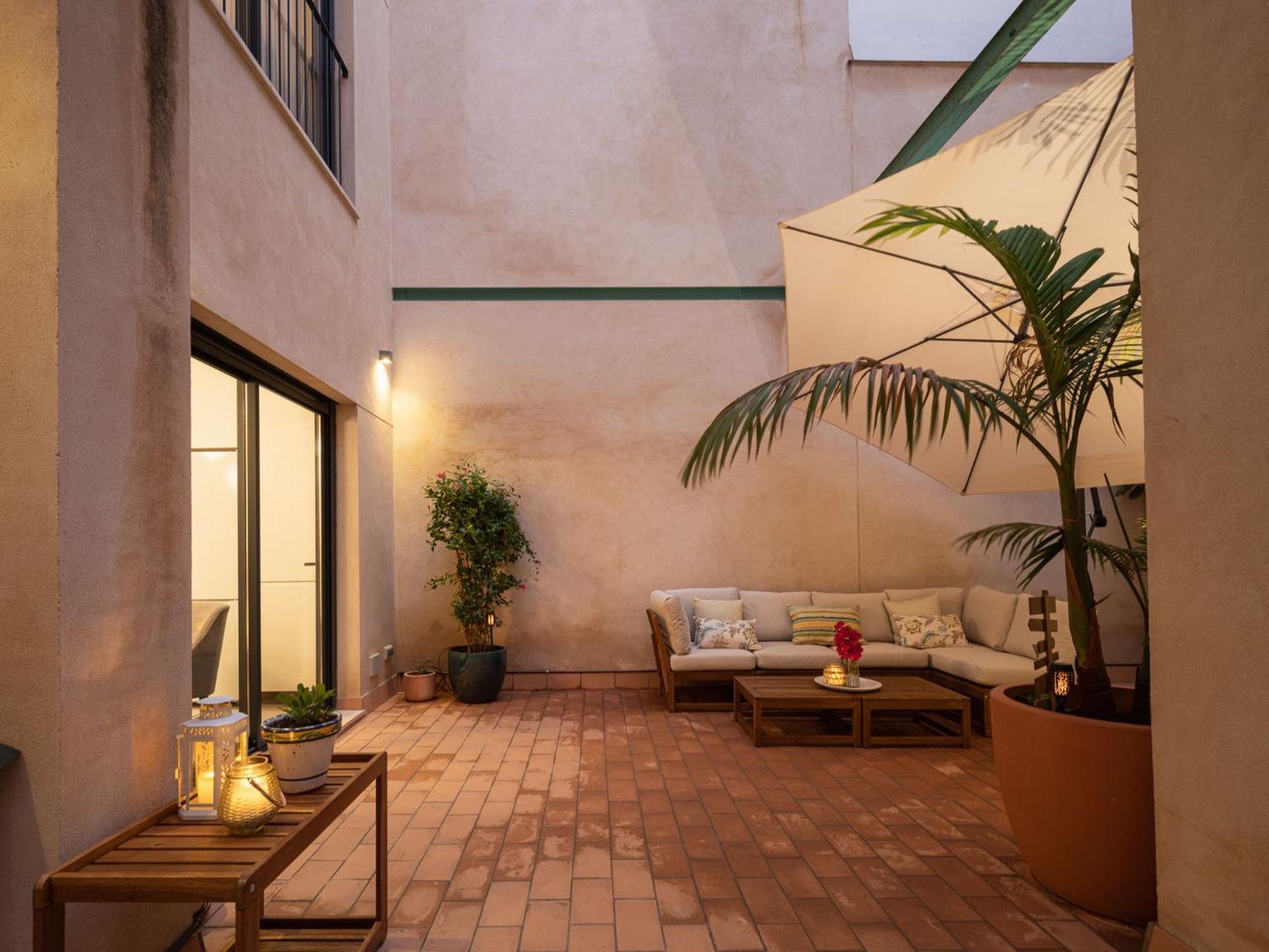 Terra Triana Apartments Sevilla Bagian luar foto
