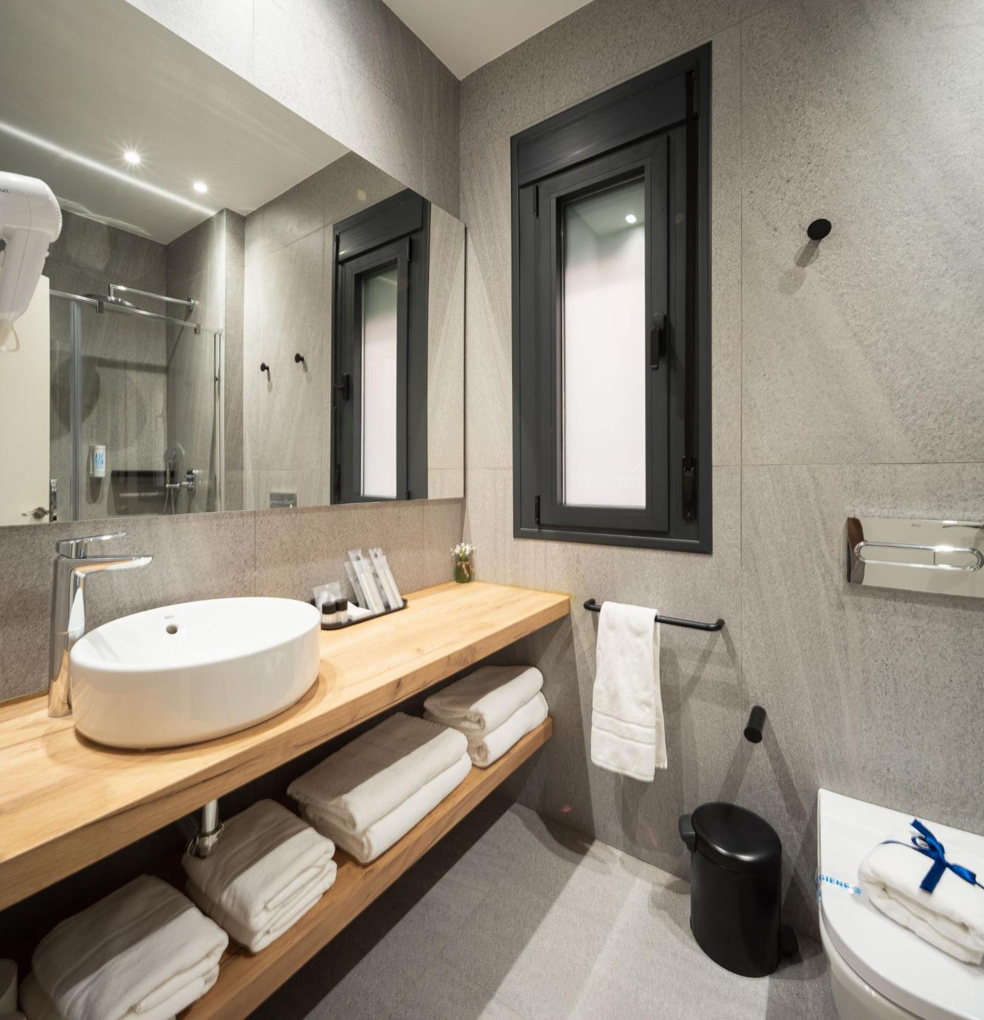 Terra Triana Apartments Sevilla Bagian luar foto