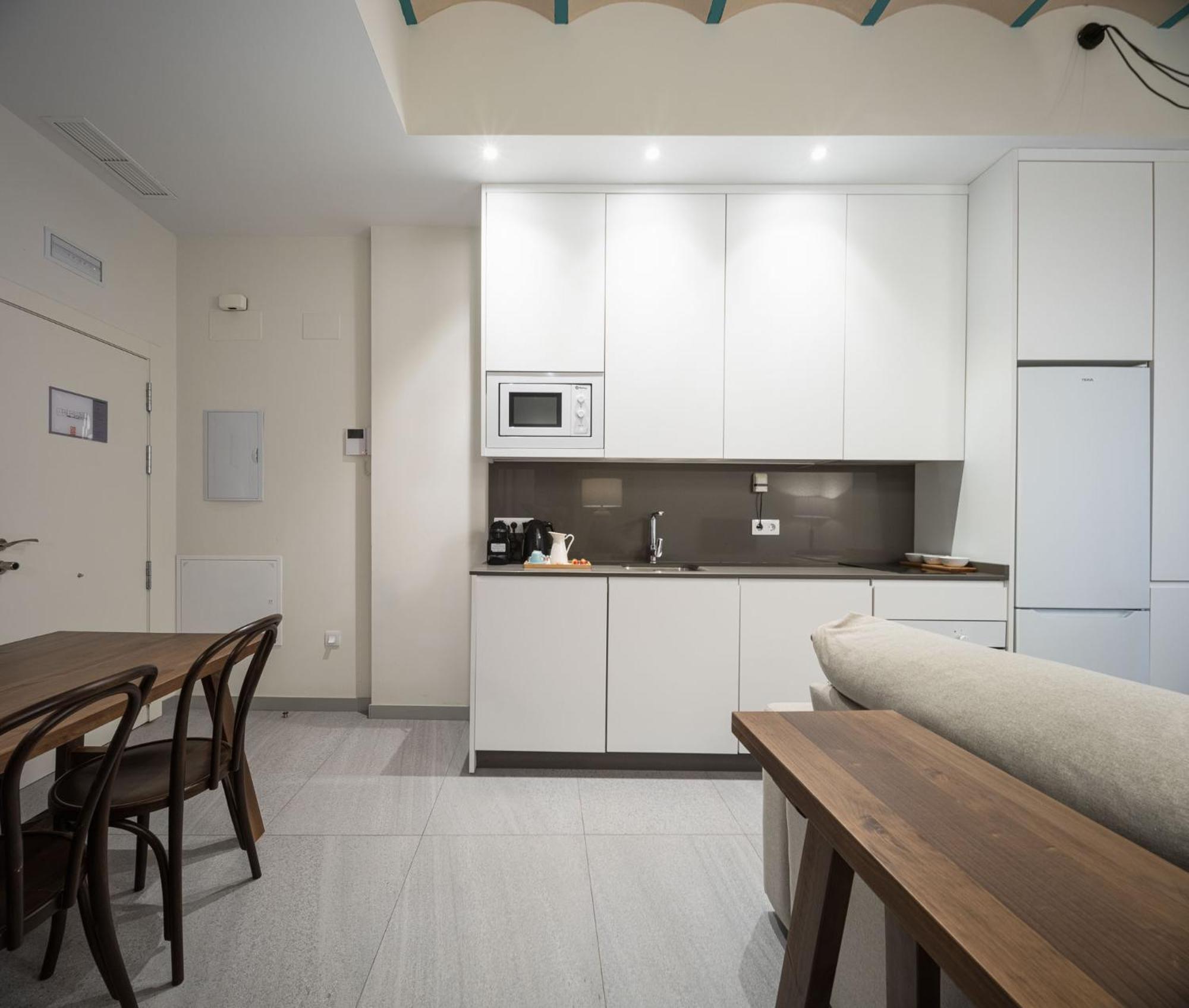 Terra Triana Apartments Sevilla Bagian luar foto