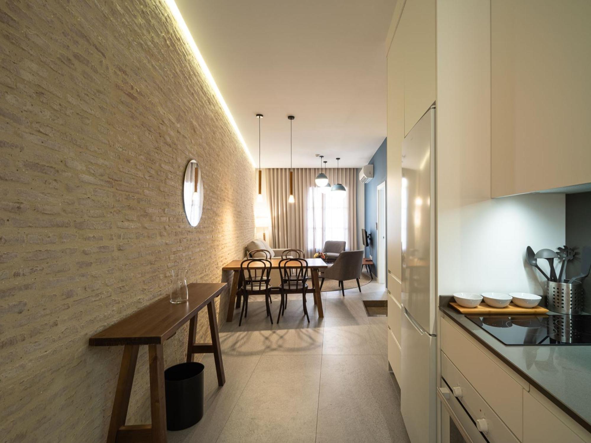 Terra Triana Apartments Sevilla Bagian luar foto